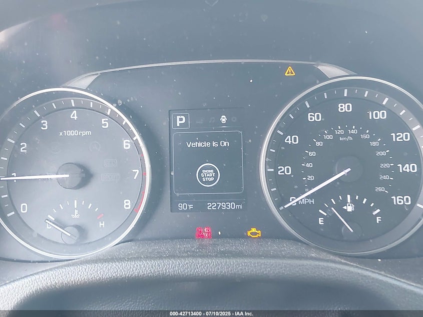 2018 HYUNDAI ELANTRA VALUE EDITION - 5NPD84LF5JH248282