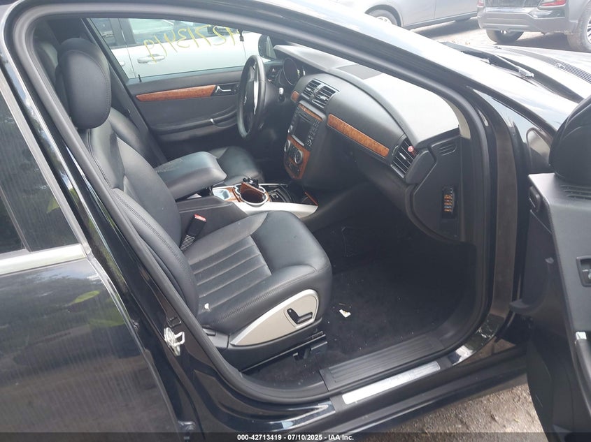 2009 MERCEDES-BENZ R 350 VIN: 4JGCB65E29A095520