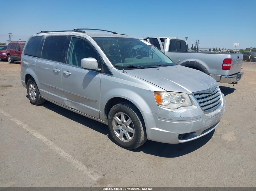 2A4RR5DX2AR351415 2010 Chrysler Town & Country Touring auction photo 1