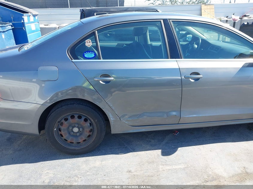 2013 VOLKSWAGEN JETTA VIN: 3VWDP7AJXDM426906