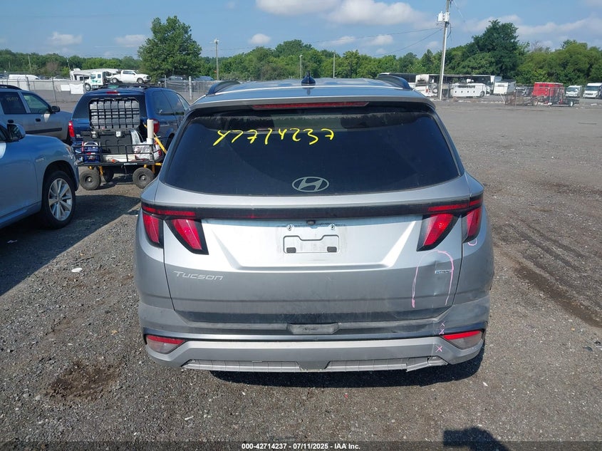 2025 HYUNDAI TUCSON VIN: 5NMJBCDE8SH530046