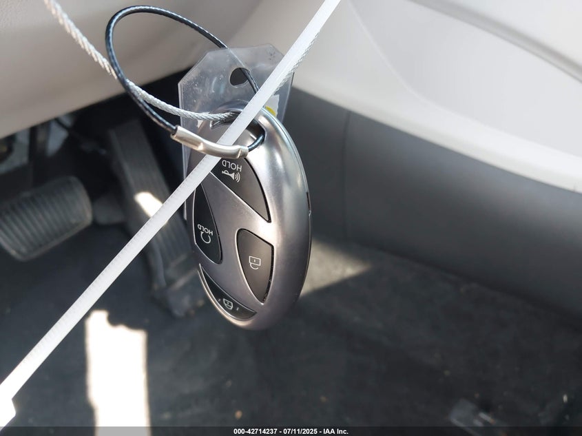 2025 HYUNDAI TUCSON VIN: 5NMJBCDE8SH530046
