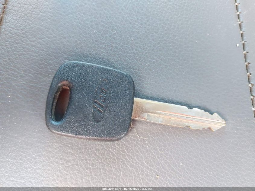 2004 Ford F-150 Heritage Xl/Xlt VIN: 2FTRF17W34CA75392 Lot: 42714279