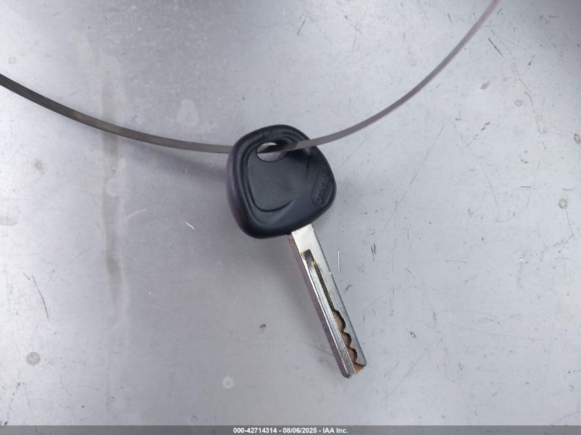 2016 Hyundai Veloster VIN: KMHTC6AD2GU275585 Lot: 42714314