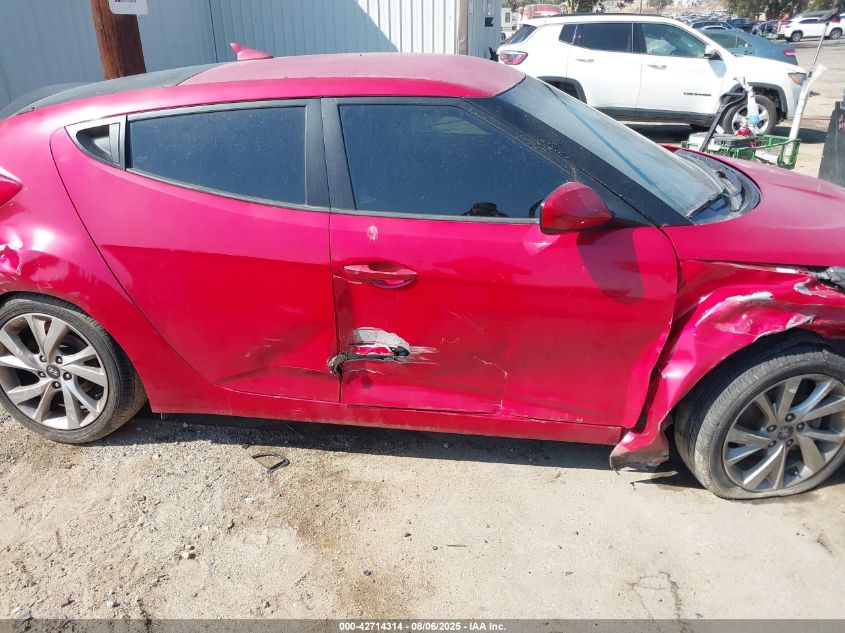 2016 Hyundai Veloster VIN: KMHTC6AD2GU275585 Lot: 42714314