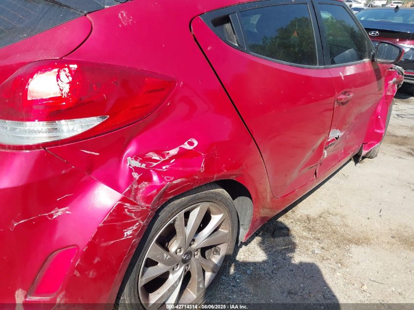 2016 Hyundai Veloster VIN: KMHTC6AD2GU275585 Lot: 42714314