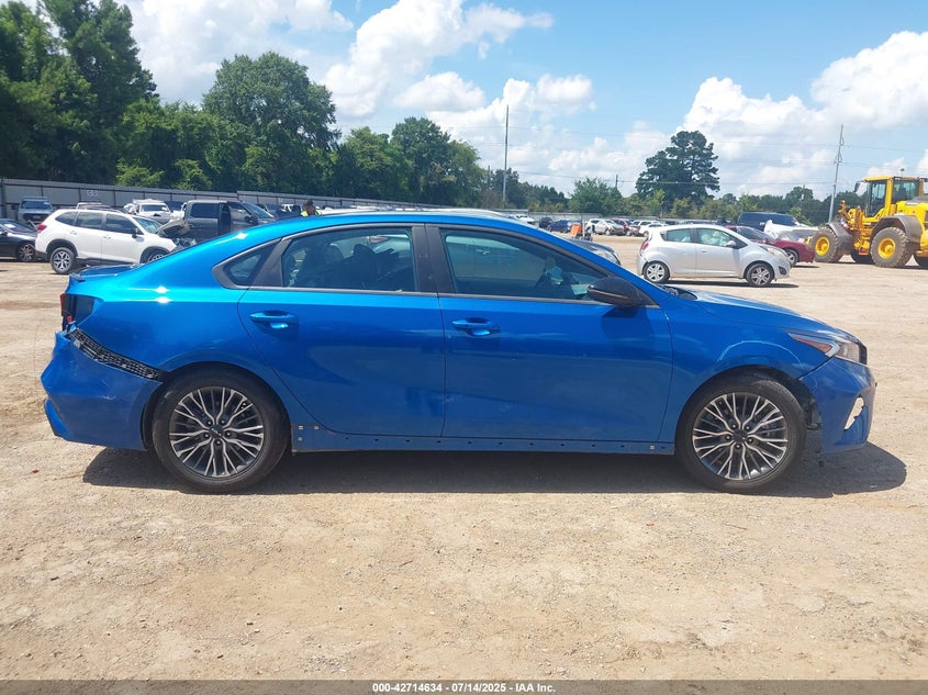 VIN 3KPF54AD4RE691607 2024 KIA FORTE GT-LINE