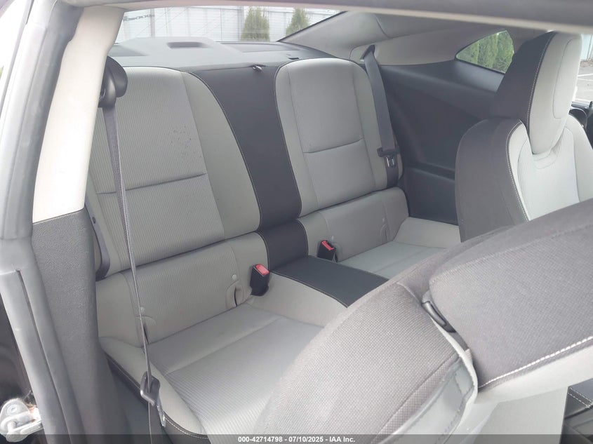 2010 CHEVROLET CAMARO VIN: 2G1FB1EV9A9104937