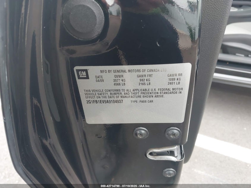 2010 CHEVROLET CAMARO VIN: 2G1FB1EV9A9104937