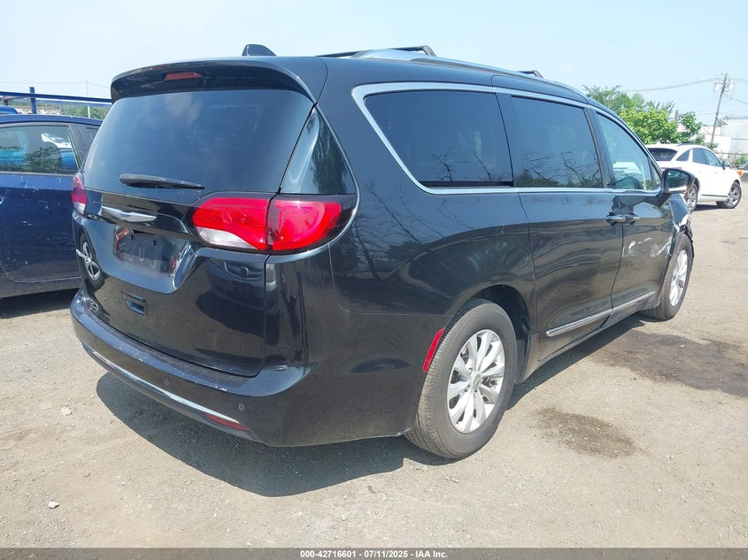 2019 CHRYSLER PACIFICA TOURING L - 2C4RC1BG8KR508594