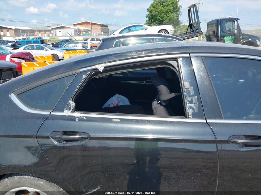 2014 Ford Fusion Se VIN: 3FA6P0H71ER322330 Lot: 42717535