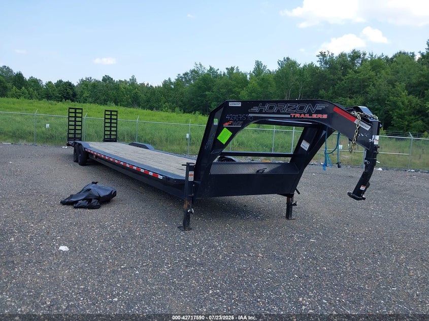 2025 HORTON GOOSENECK