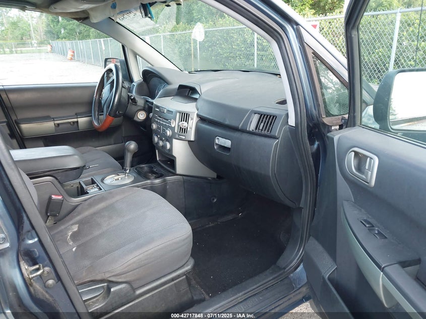 2004 Mitsubishi Endeavor Ls