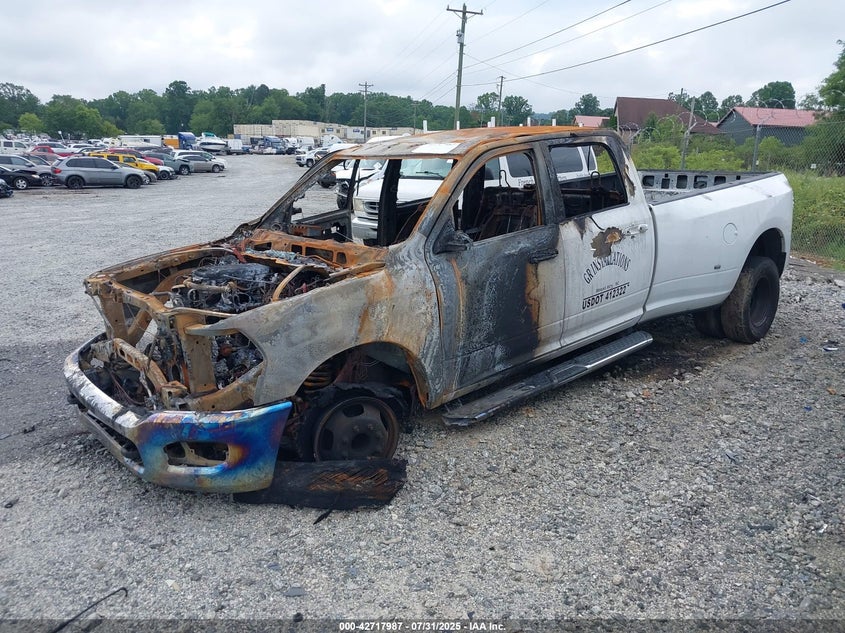 3C63RRHL5KG625294 2019 RAM 3500 photo no. 2