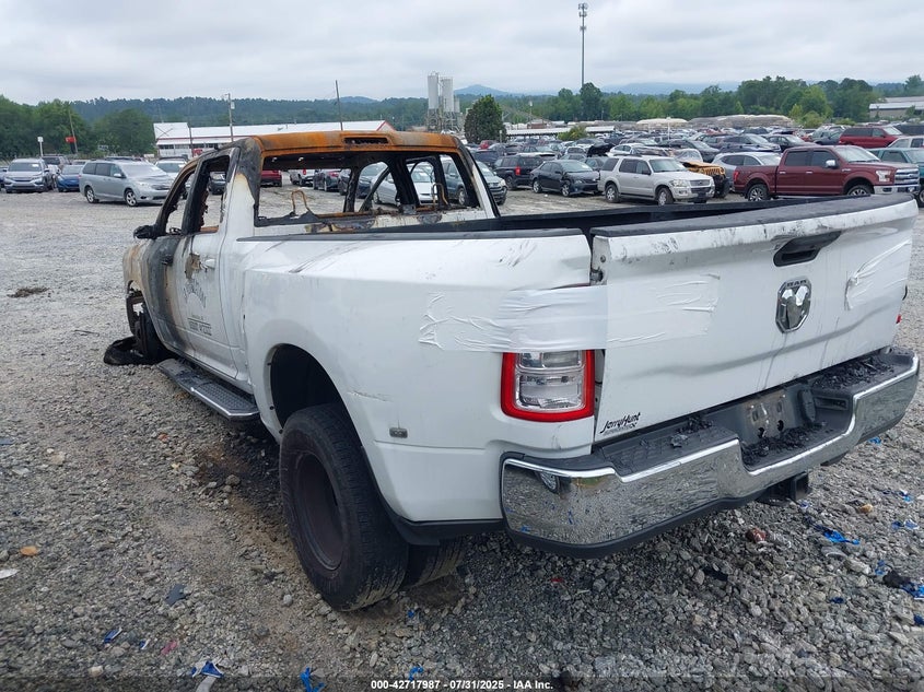 3C63RRHL5KG625294 2019 RAM 3500 photo no. 3