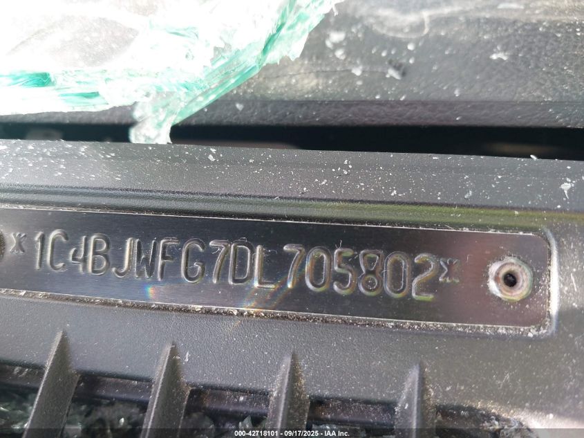 2013 Jeep Wrangler Unlimited Rubicon 10Th Anniversary VIN: 1C4BJWFG7DL705802 Lot: 42718101