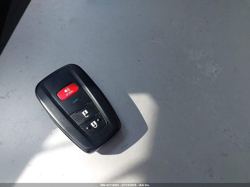 2021 TOYOTA RAV4 XLE - 2T3W1RFV6MC135064