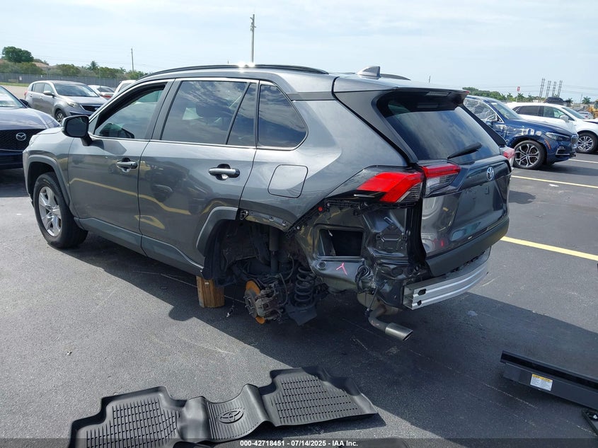 2021 TOYOTA RAV4 XLE - 2T3W1RFV6MC135064