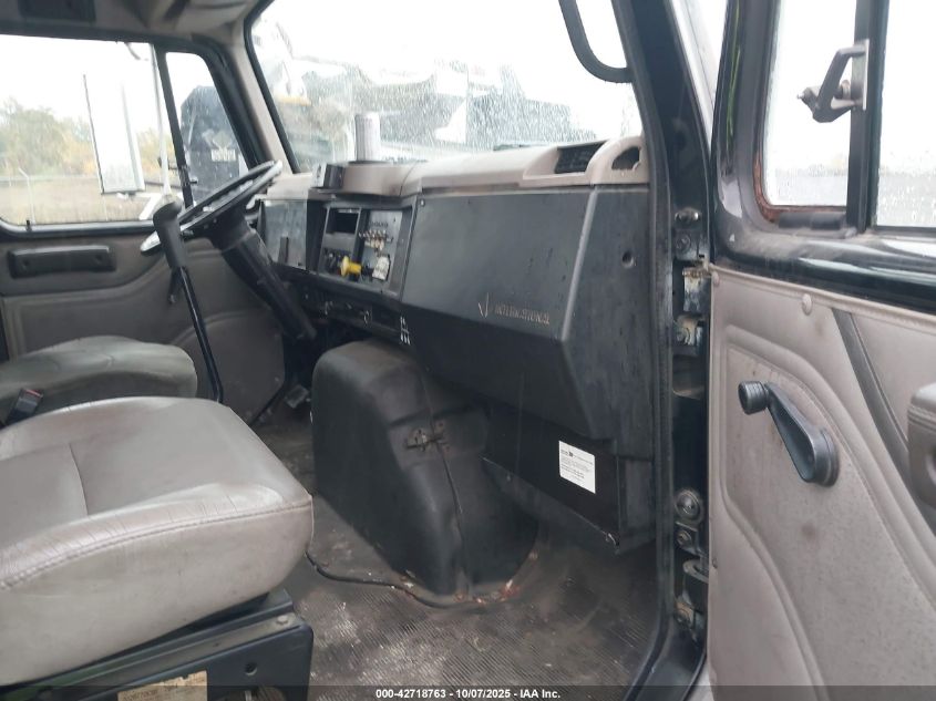 2001 International 4000 4700 VIN: 1HTSCAAN21H287556 Lot: 42718763