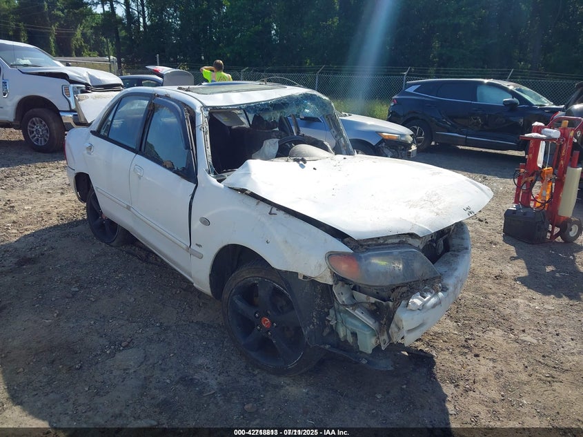 2003 Mazda Protege Dx/Es/Lx white sedan gasoline JM1BJ226331170340 photo #1
