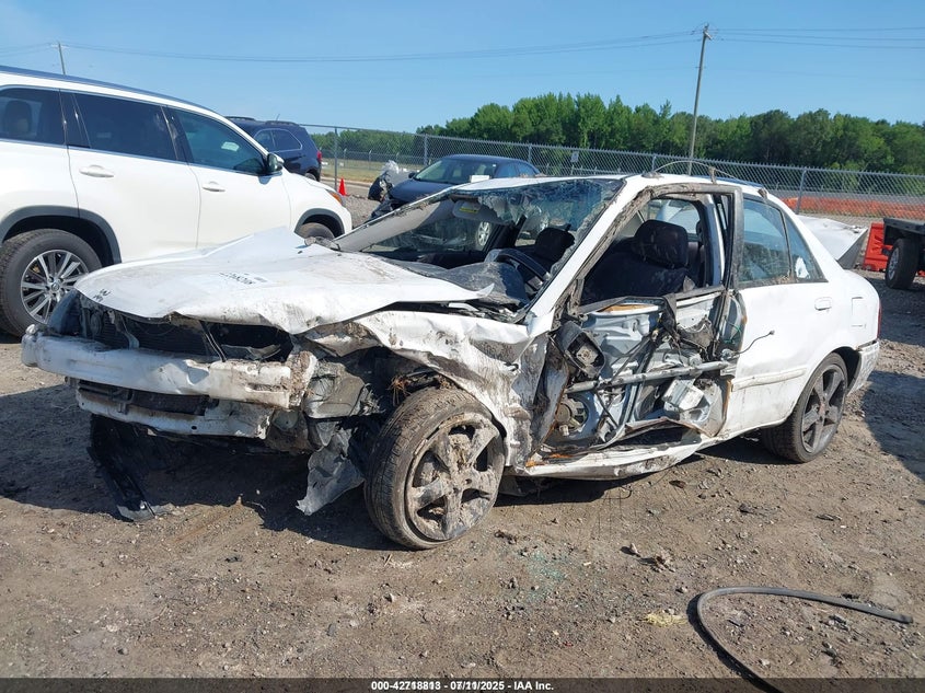 2003 Mazda Protege Dx/Es/Lx white sedan gasoline JM1BJ226331170340 photo #3