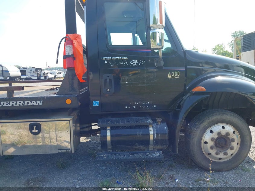 2004 International 4000 4300 VIN: 1HTMMAAM64H606409 Lot: 42718831