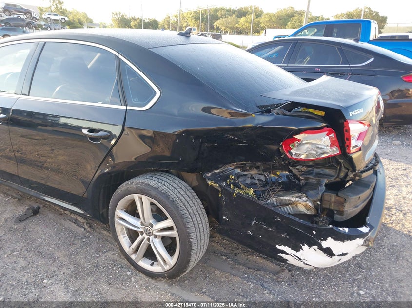 2014 VOLKSWAGEN PASSAT 2.0L TDI SE - 1VWBN7A3XEC104249