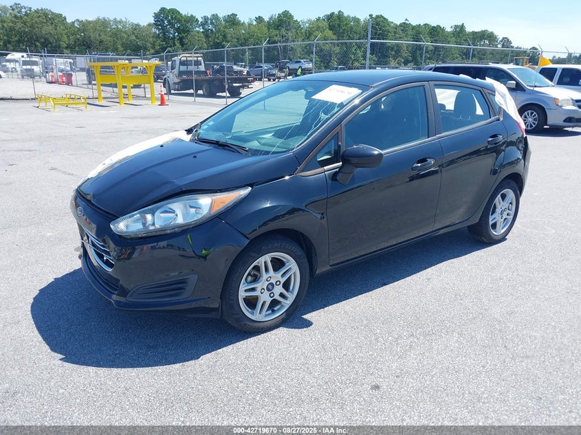 Vin: 3fadp4ej7km122172, lot: 43212895, ford fiesta se 20192