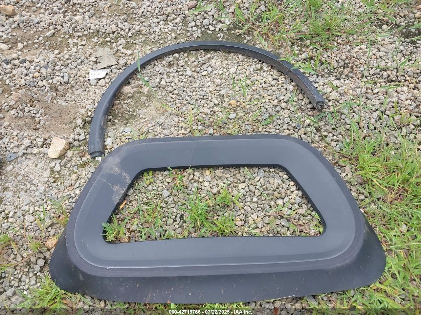 2020 Tesla Model Y Long Range Dual Motor All-Wheel Drive VIN: 5YJYGDEE5LF048058 Lot: 42719766