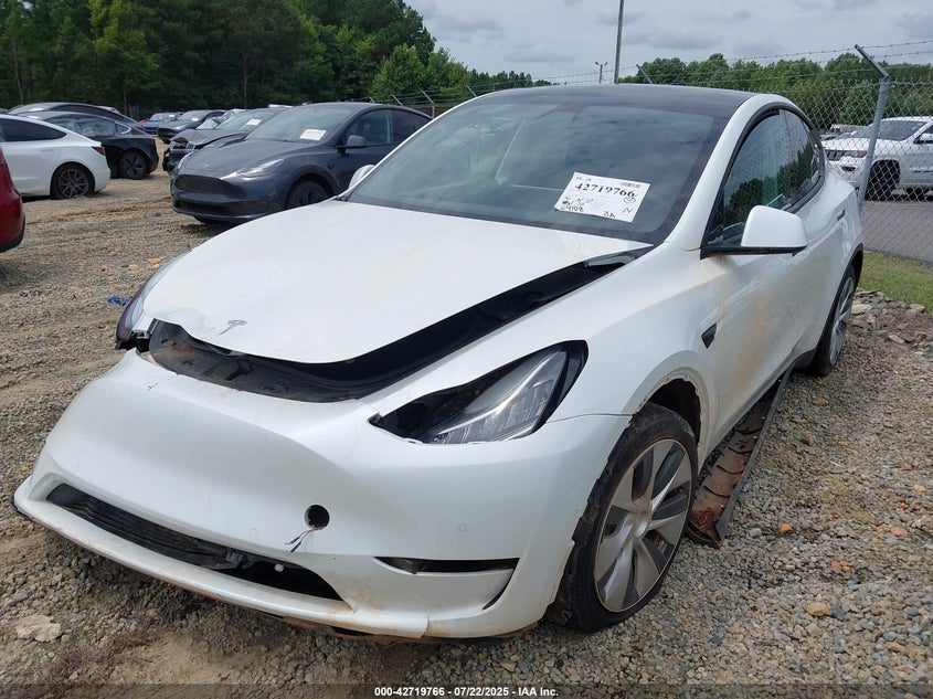 5YJYGDEE5LF048058 2020 TESLA MODEL Y photo no. 2