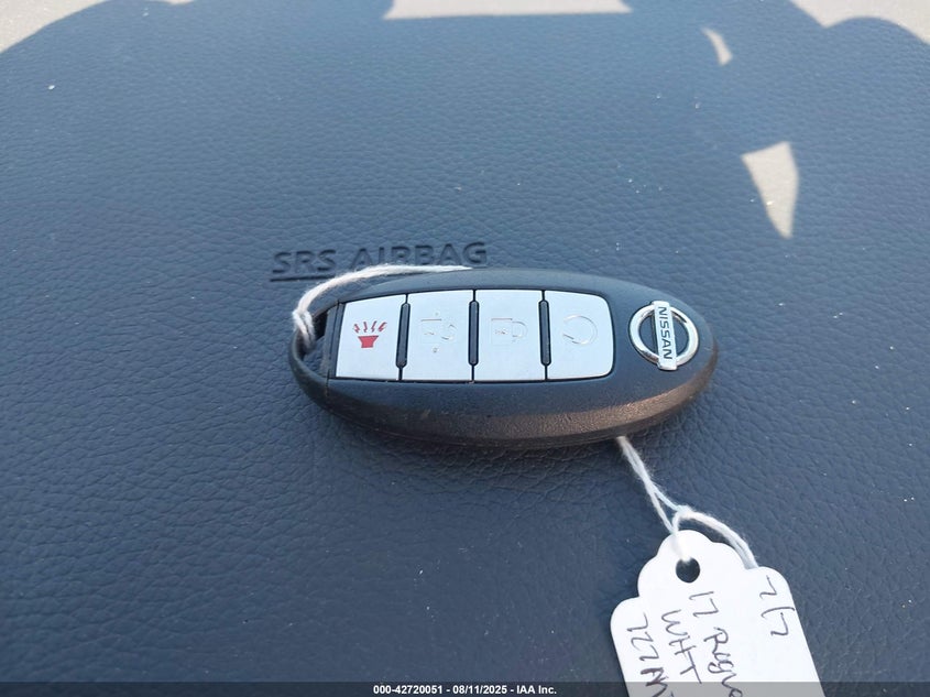 2017 NISSAN ROGUE SPORT SL - JN1BJ1CR2HW113871