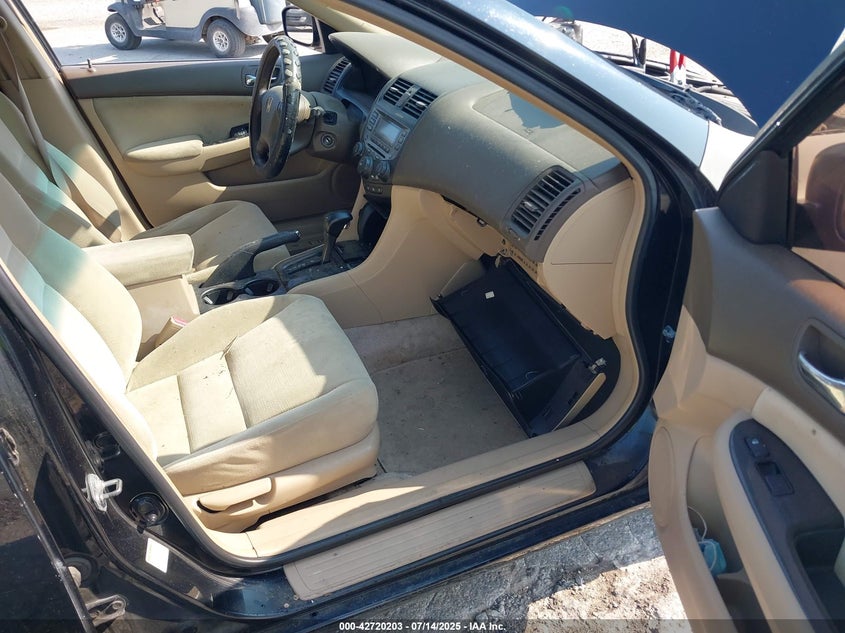 1HGCM563X7A098945 2007 HONDA ACCORD photo no. 5