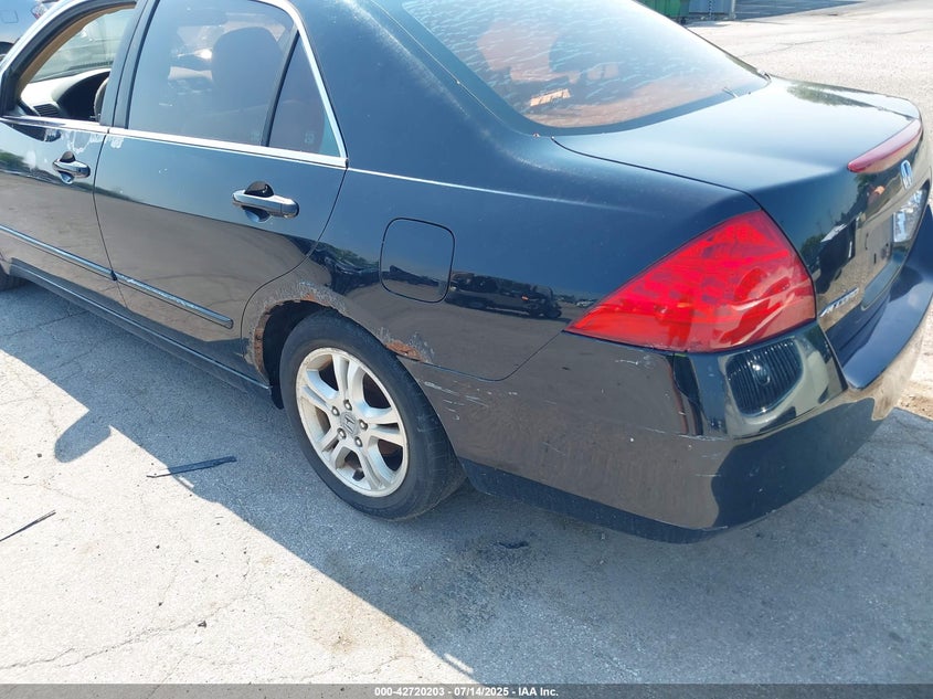 2007 Honda Accord 2.4 Se VIN: 1HGCM563X7A098945 Lot: 42720203