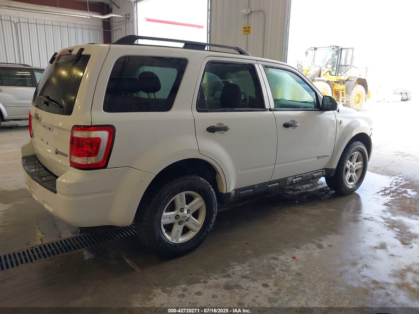 AtlanticExpress - Ford Escape Hybrid