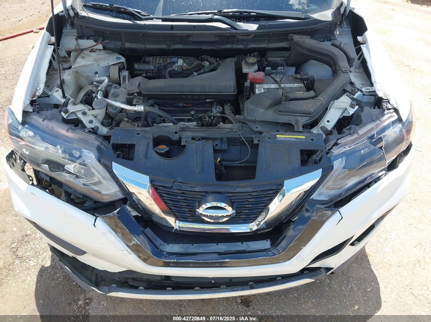 2017 NISSAN ROGUE SV - KNMAT2MT6HP527927
