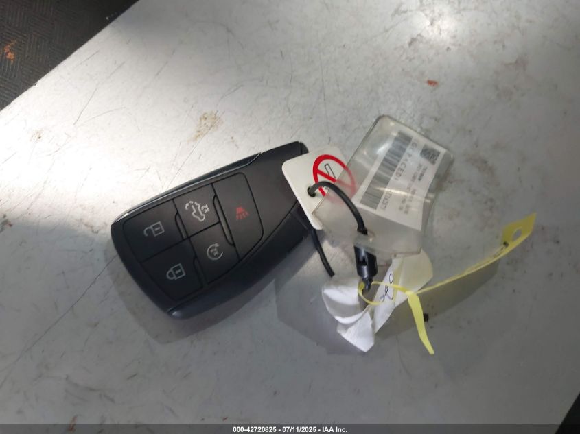 2025 Chevrolet Silverado 1500 - 1GCPACED8SZ162871