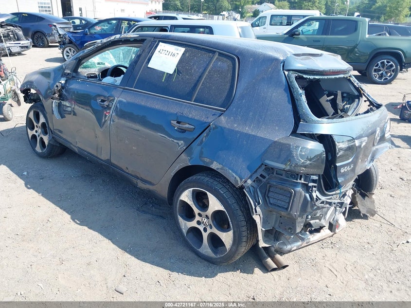 2014 VOLKSWAGEN GOLF 2.5L - WVWDB7AJ9EW007903