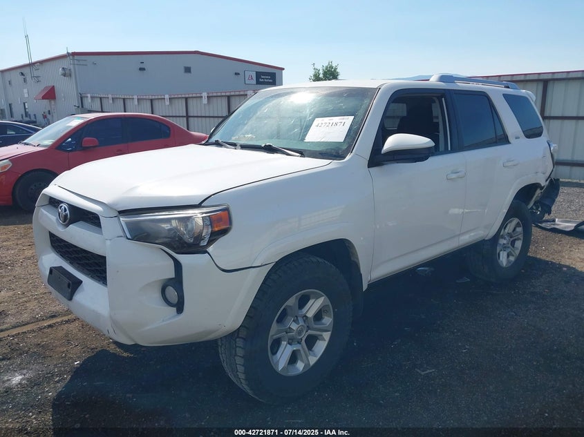 2015 TOYOTA 4RUNNER SR5 - JTEBU5JR2F5270801