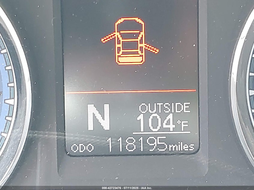 2018 Toyota Corolla Le VIN: 5YFBURHE0JP781627 Lot: 42723476