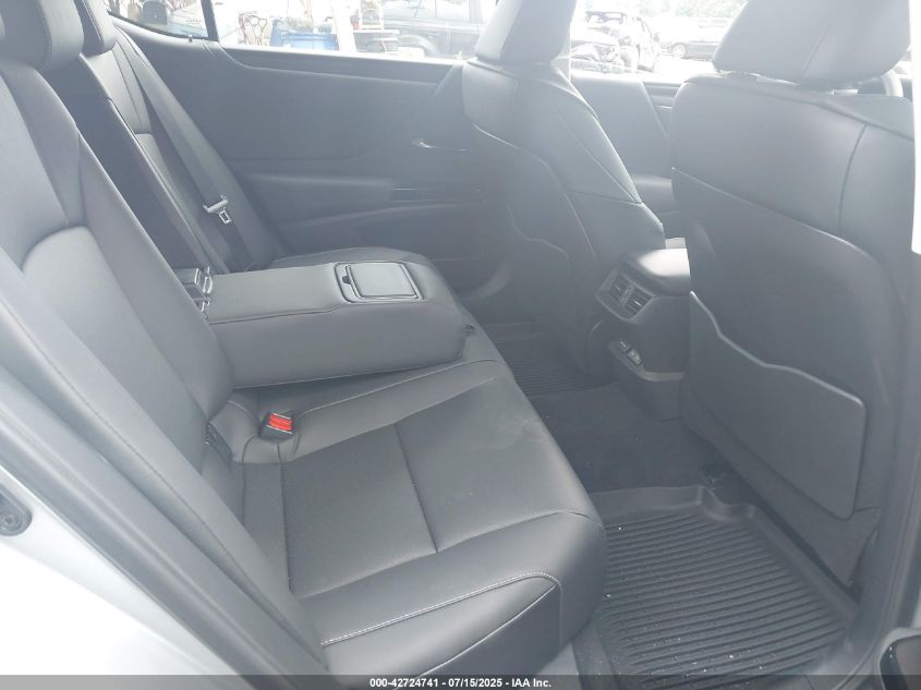 2025 Lexus ES 350 - 58ADZ1B12SU201563