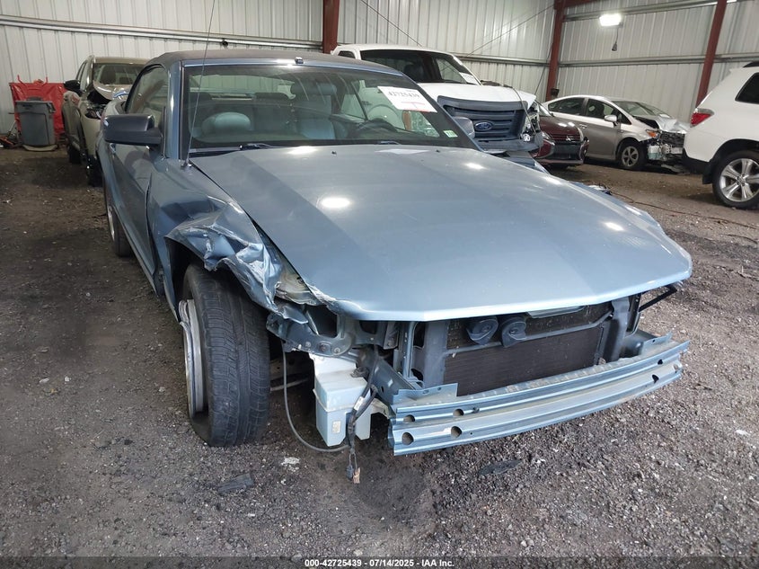 1ZVFT84N355227745 2005 Ford Mustang auction photo 1