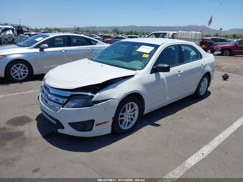 3FAHP0GA0AR423617 2010 FORD FUSION photo no. 2