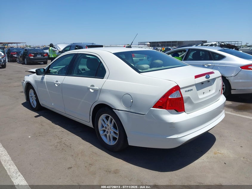 3FAHP0GA0AR423617 2010 FORD FUSION photo no. 3