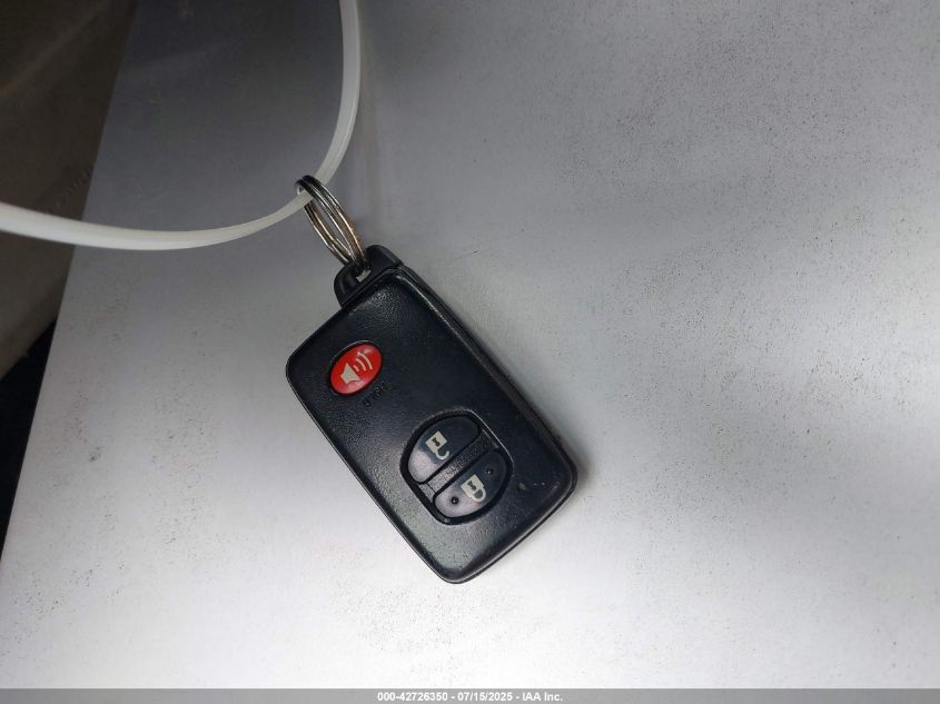 2015 Toyota Prius Two VIN: JTDKN3DUXF0402951 Lot: 42726350