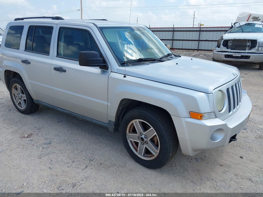 1J8FF28W18D517009 2008 Jeep Patriot Sport auction photo 1