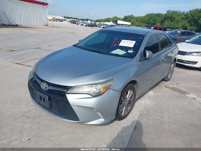 Vin: 4t1bf1fk6fu499809, lot: 43220439, toyota camry se 20152