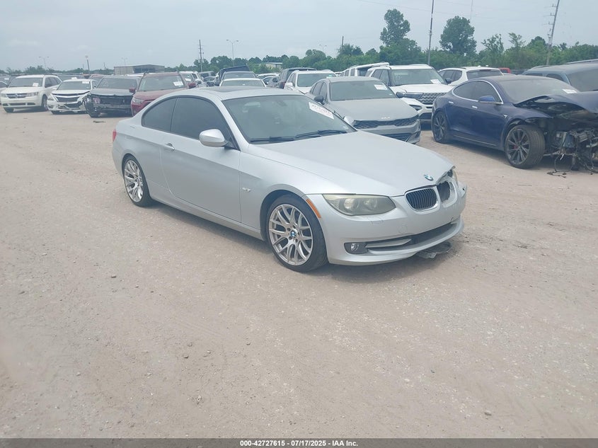 Vin: wbake3c56be557985, lot: 43220873, bmw 328i 2011 img_1