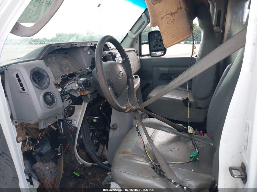 2011 Ford E-350 Cutaway VIN: 1FDWE3FL3BDA38652 Lot: 42727846