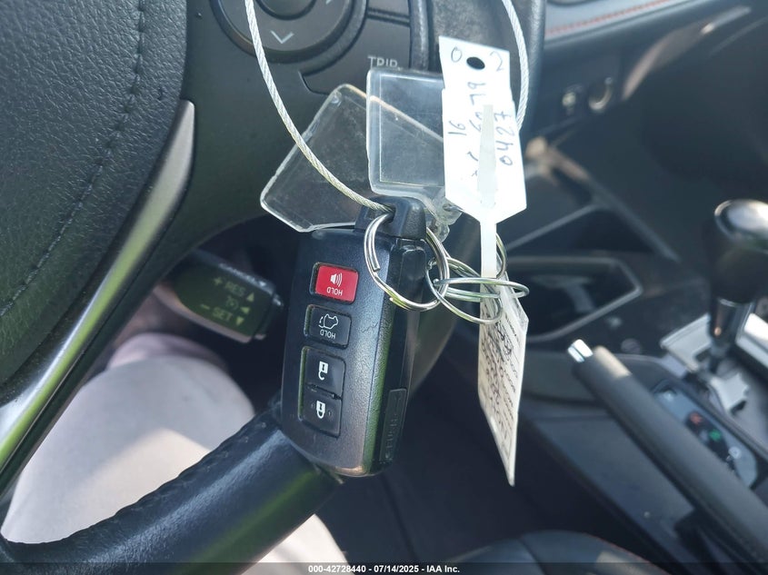 2016 TOYOTA RAV4 SE - 2T3NFREV7GW300427