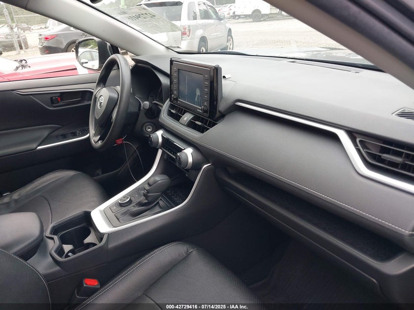 2020 TOYOTA RAV4 HYBRID LE - JTMLWRFVXLD073232